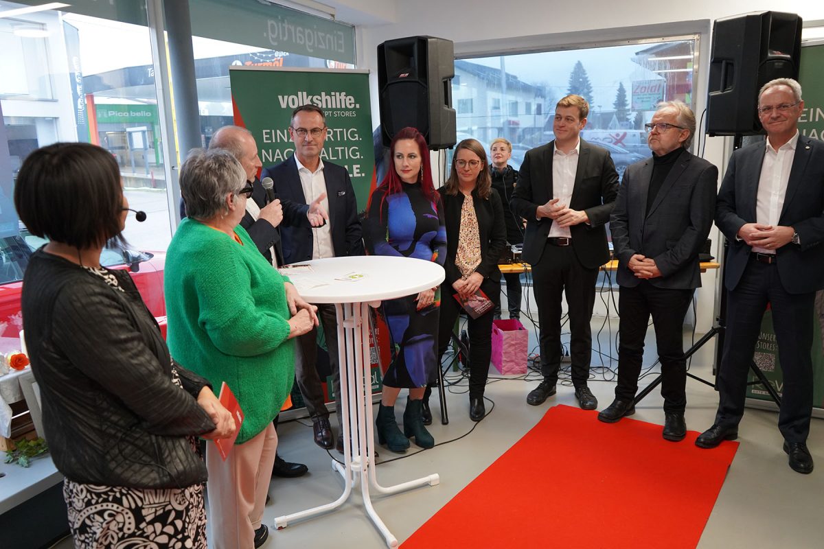 Podiumsgespräch bei der Neueröffnung des Volkshilfe Shops in Rohrbach